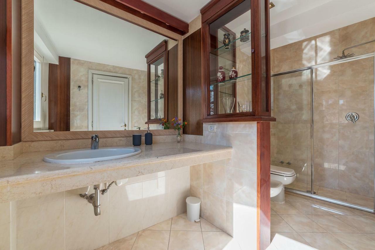 Appartamento The Spanish Steps Grand Penthouse Roma Esterno foto